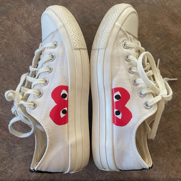 Sneakers - Picture 4 of 7